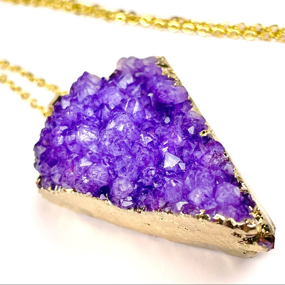 Triangle brass electroplated natural druzy agate crystal pendant necklace - Picture 1 of 4